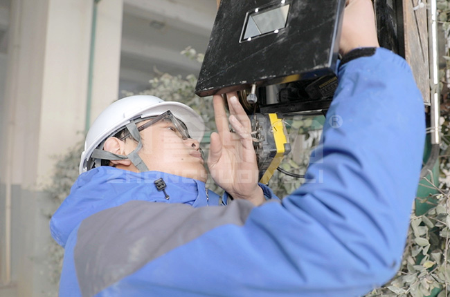 ���u����