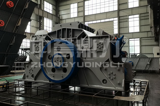 礦山旋回破碎機