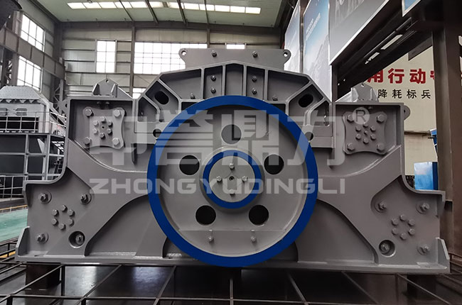 液壓旋回破碎機