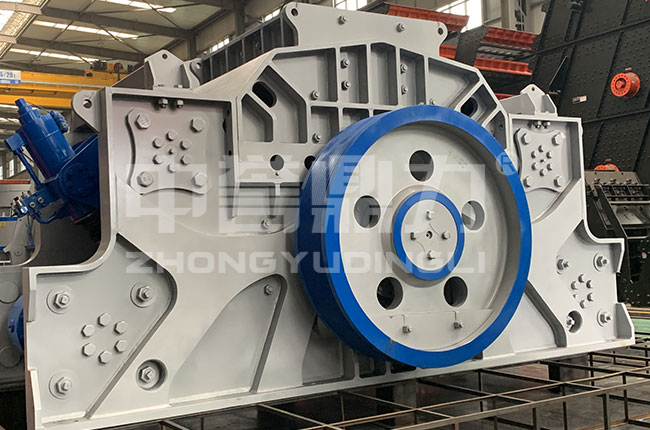 旋回式破碎機(jī)