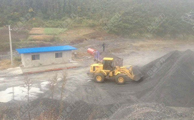 �r(sh��)�a(ch��n)250����ʯ���a(ch��n)������