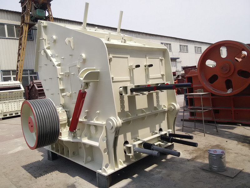 三腔破碎機(jī)