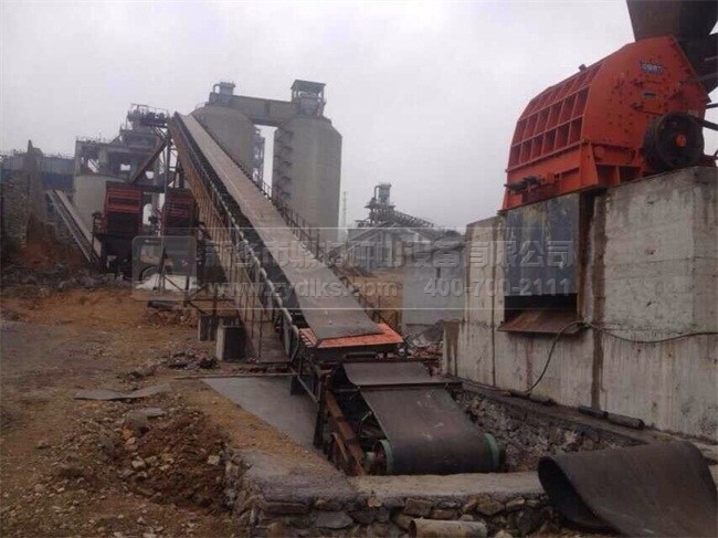 ���N����C