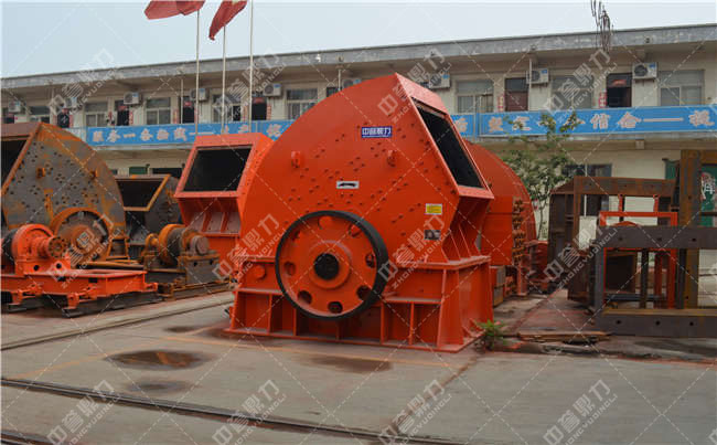 石塊破碎機(jī)設(shè)備維護(hù)保養(yǎng)工作