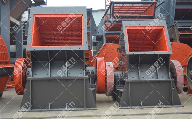 ���N����C���a(ch��n)�̃r�X