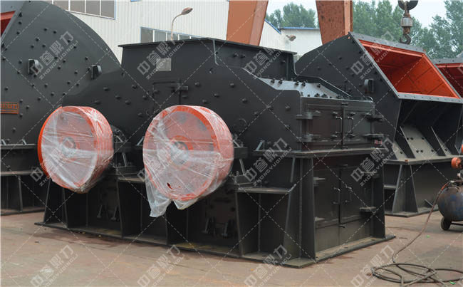 100����ɰ�C�S�҈�r