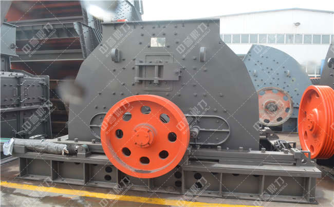 硬巖破碎機(jī)設(shè)備