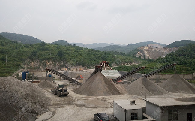 時產(chǎn)800噸石料場破碎生產(chǎn)線