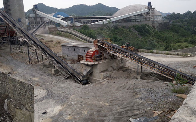 時產(chǎn)800噸石料場破碎生產(chǎn)線