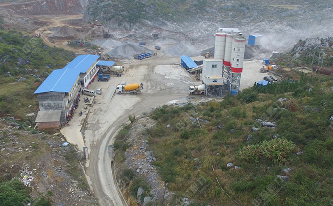 時(shí)產(chǎn)300噸石英石制砂生產(chǎn)線(xiàn)